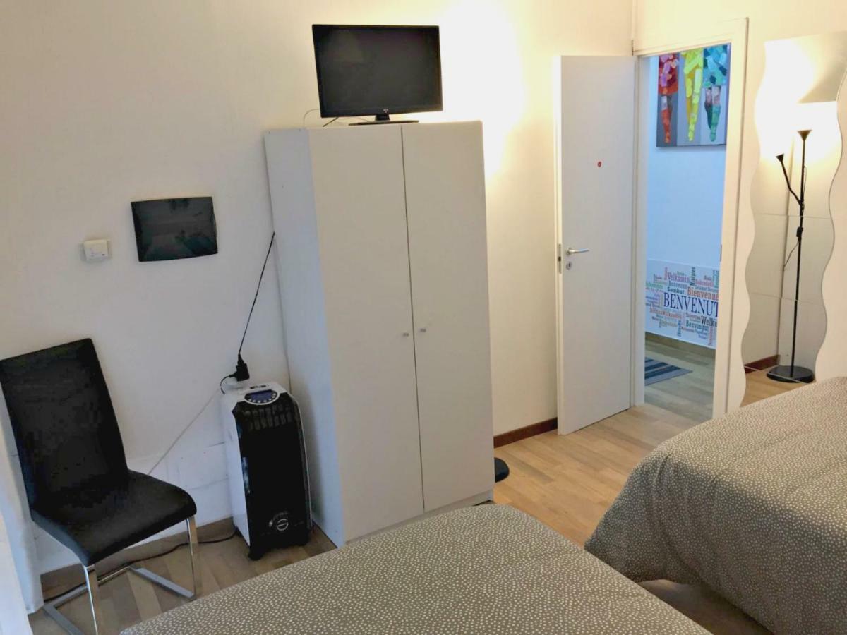 Fashion Guest House Рим Экстерьер фото